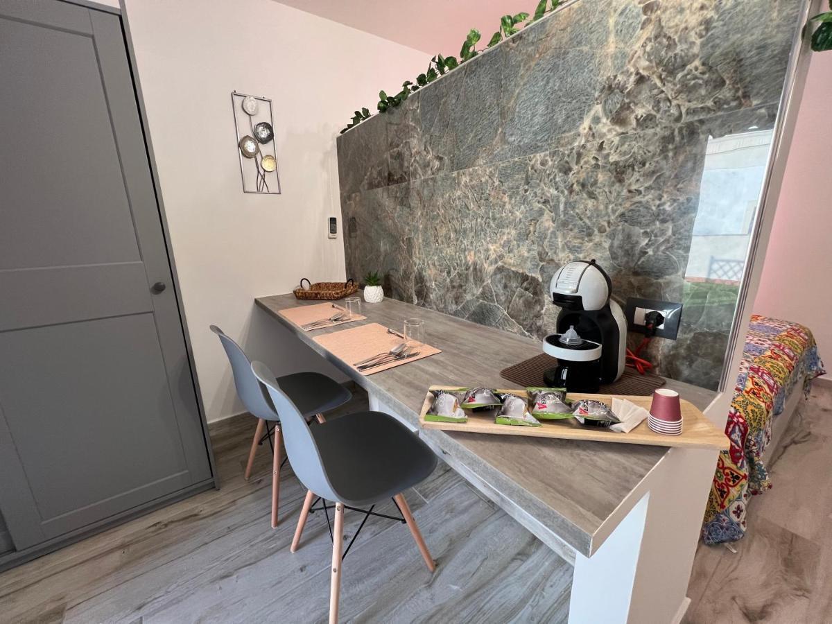 Loft Con Terrazzo A Livello Stazione Apartment Lecce Exterior photo